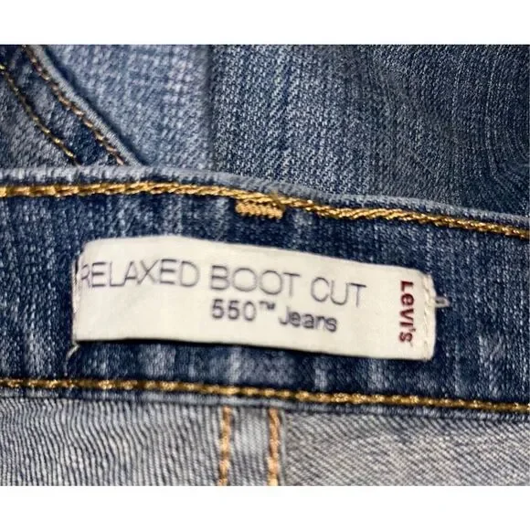 Levi's Women's Size 12 Medium Relaxed Boot Cut 550 Stretch Jeans - Picture 5 of 5